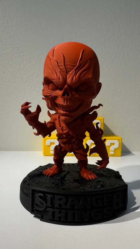 STRANGER THINGS VECNA ROJO